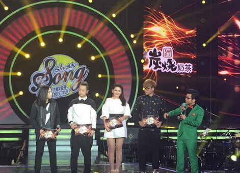 中國(guó)好歌曲校園推介會(huì)現(xiàn)場(chǎng) 中國(guó)好歌曲校園推介會(huì)現(xiàn)場(chǎng)