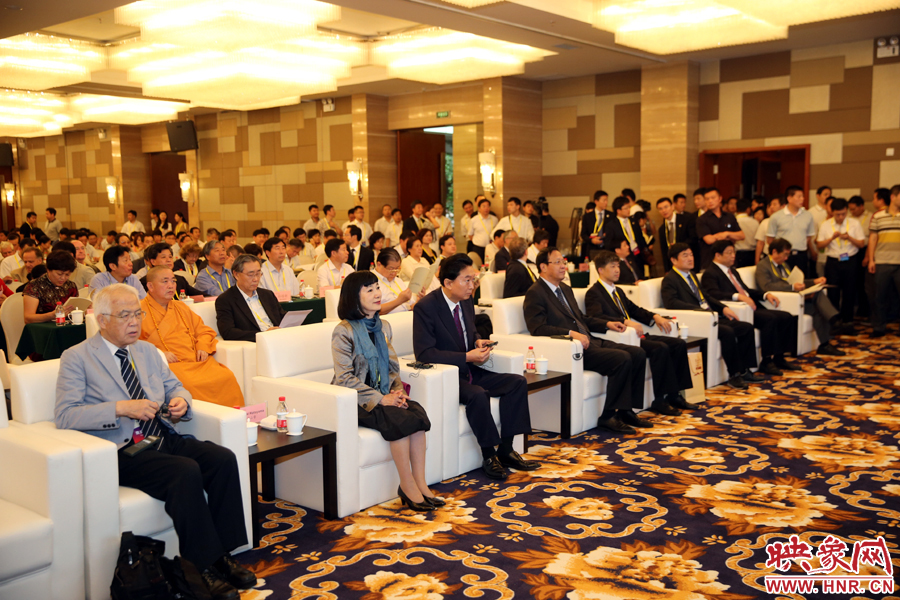 重要嘉賓、著名學(xué)者云集嵩山論壇。