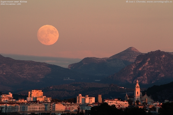 68年來(lái)最大！今晚夜空上演超級(jí)月亮