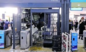 事故現(xiàn)場(chǎng) 事故現(xiàn)場(chǎng)