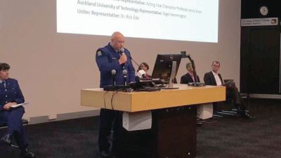 中國(guó)留學(xué)生新西蘭頻遭襲擊 警方被斥不作為 中國(guó)留學(xué)生新西蘭頻遭襲擊 警方被斥不作為