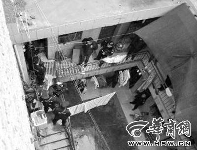 西安1家3口被殺案遇害孩子出生時(shí)嫌犯曾隨份子 西安1家3口被殺案遇害孩子出生時(shí)嫌犯曾隨份子