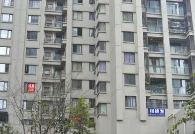 該小區(qū)的每個(gè)單元幾乎都開有麻將館。