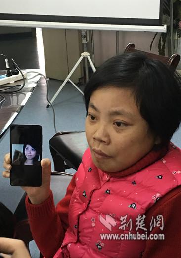 25歲少女患怪病“逆生長(zhǎng)” 半年矮了13厘米(圖) 25歲少女患怪病“逆生長(zhǎng)” 半年矮了13厘米(圖)