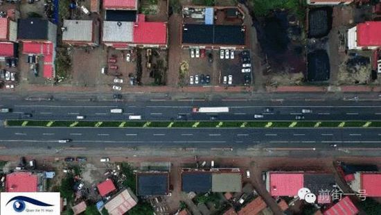 河北車禍?zhǔn)鹿矢甙l(fā)地 50條人命換不來一個(gè)紅綠燈 河北車禍?zhǔn)鹿矢甙l(fā)地 50條人命換不來一個(gè)紅綠燈