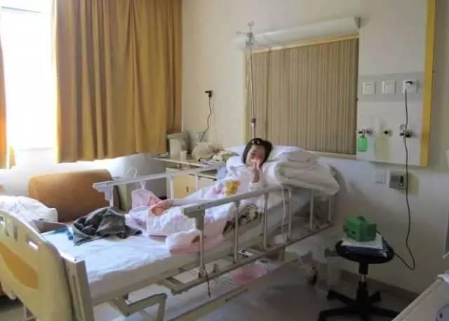 55歲大爺因愛(ài)吃豆腐 體內(nèi)取出420顆結(jié)石