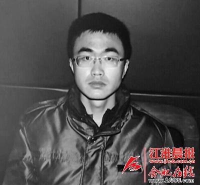 阿輝照片。（當(dāng)?shù)鼐教峁? uploadpic=