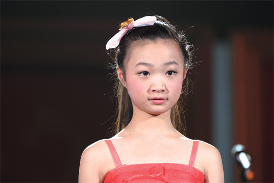 《開(kāi)口就唱》新年歌會(huì)，百姓歌手唱享幸福