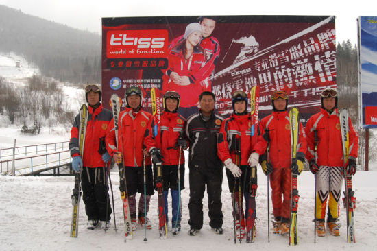 中國(guó)隊(duì)征戰(zhàn)世界軍人冬運(yùn)會(huì)