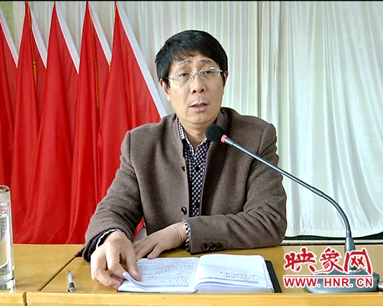 彭橋鄉(xiāng)鄉(xiāng)長(zhǎng)鄧彥雷講話 彭橋鄉(xiāng)鄉(xiāng)長(zhǎng)鄧彥雷講話